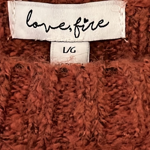 Love, Fire Cable Knit Ballon Sleeve Sweater - Picture 3 of 9